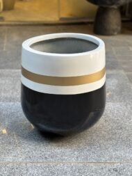 Overlapping Pot - Image 2